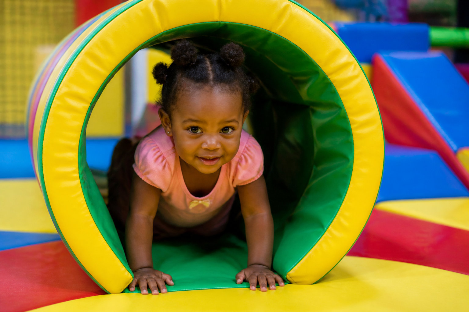 Espaces mini-kids et éveil de la motricité